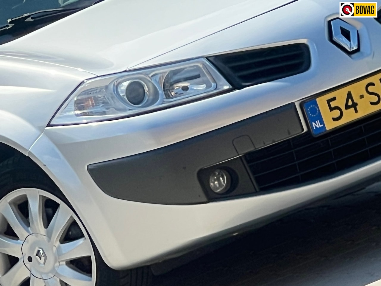 Renault Mégane coupé cabriolet - 1.6-16V Tech Line /Gris Platine/Keurig exemplaar - AutoWereld.nl