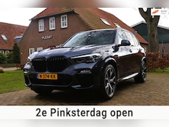 BMW X5 - XDrive30d High Executive | M-Pakket | Dodehoek bewaking | Apple Carplay | Stuurwiel verwar