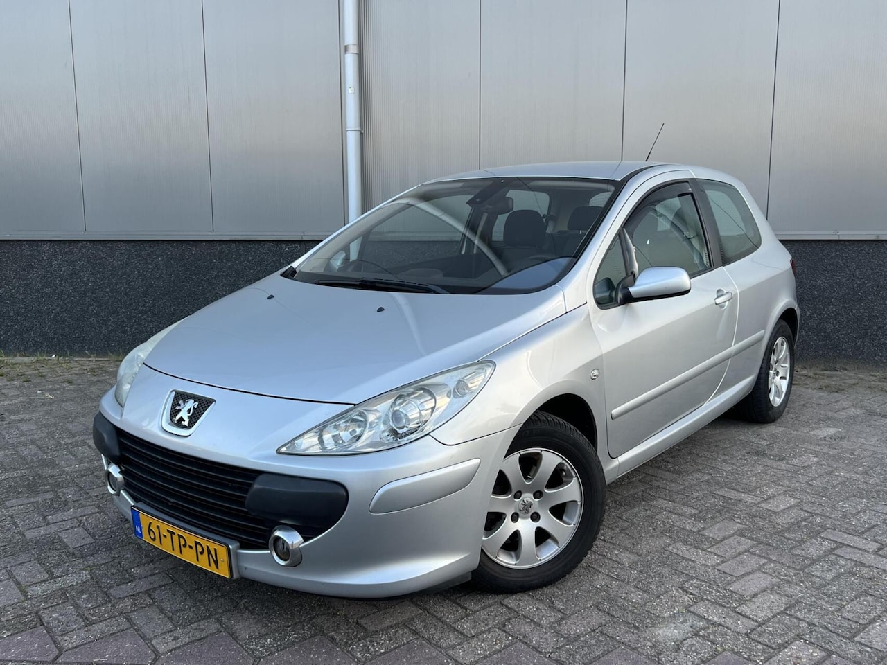 Peugeot 307 - 1.6-16V Premium Nwe koppeling Cruise APK NAP - AutoWereld.nl