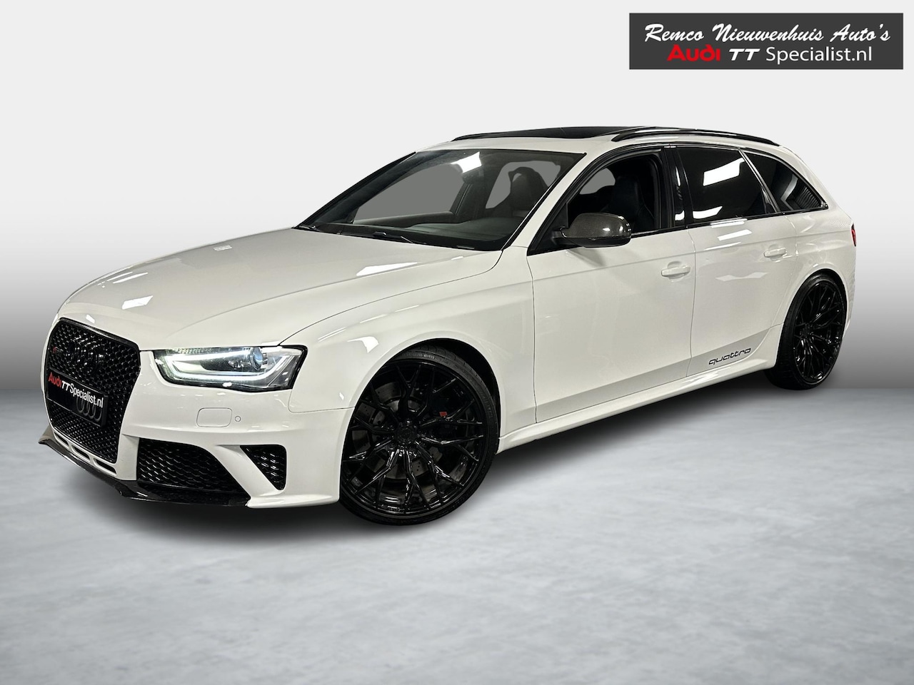 Audi RS4 - Avant 4.2 FSI RS 4 quattro Pano B&O Adaptive Cruise - AutoWereld.nl