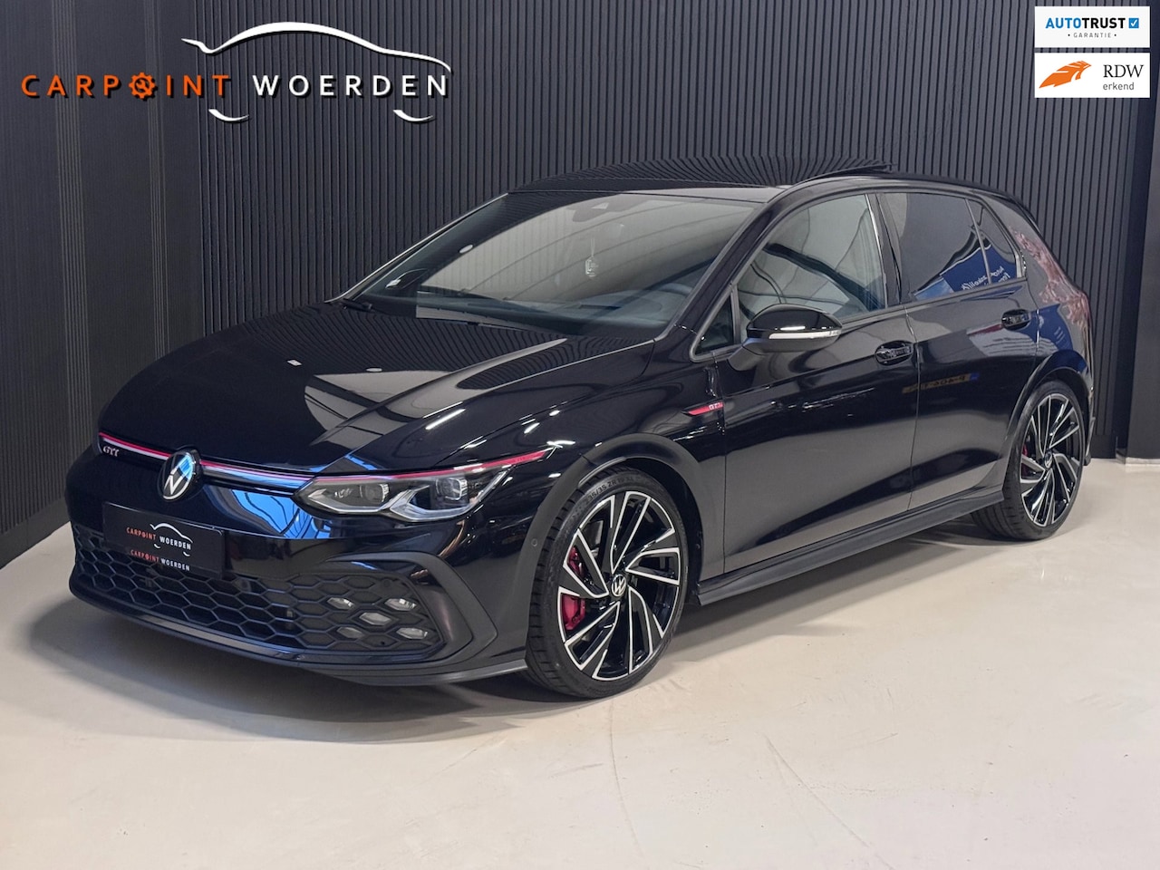 Volkswagen Golf - 2.0 TSI GTI PANO | HUD | LEDER | DYNAUDIO | VOL! - AutoWereld.nl