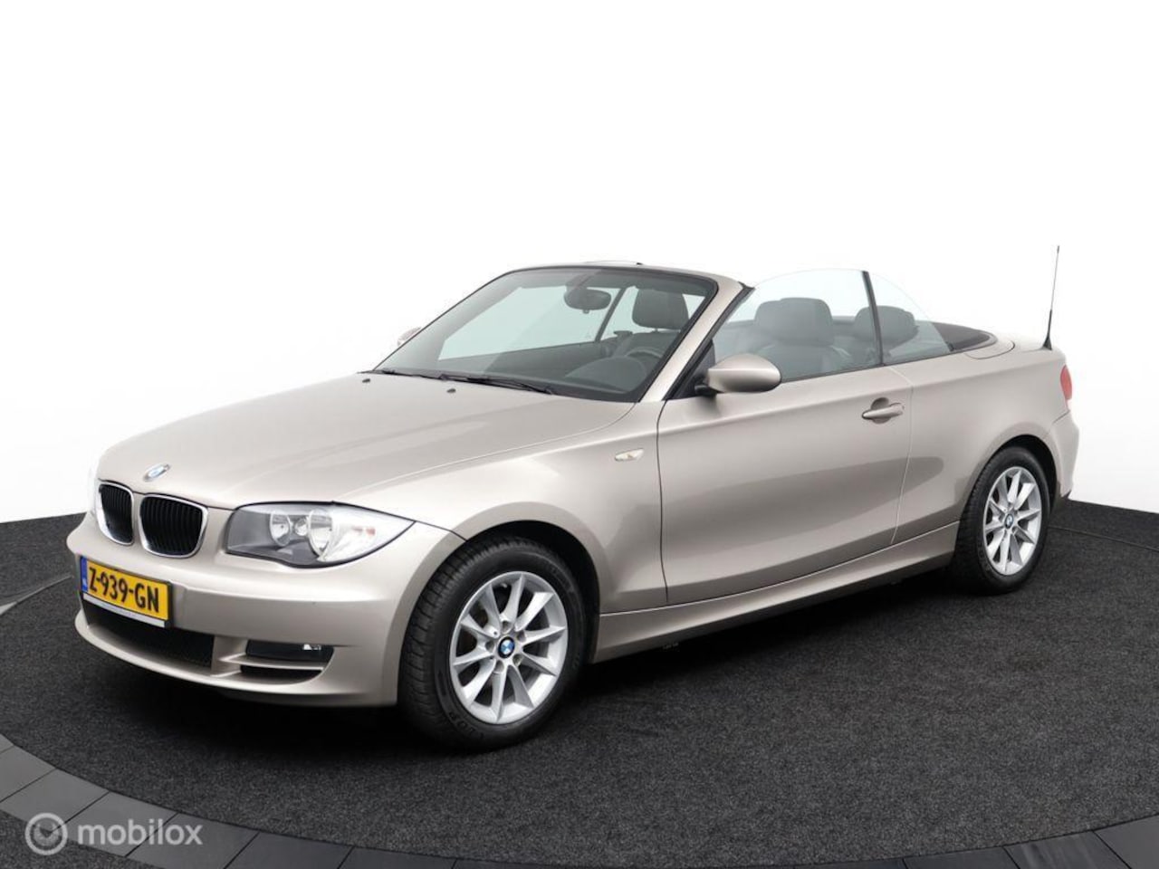 BMW 1-serie Cabrio - 118i High Executive 118i High Executive - AutoWereld.nl