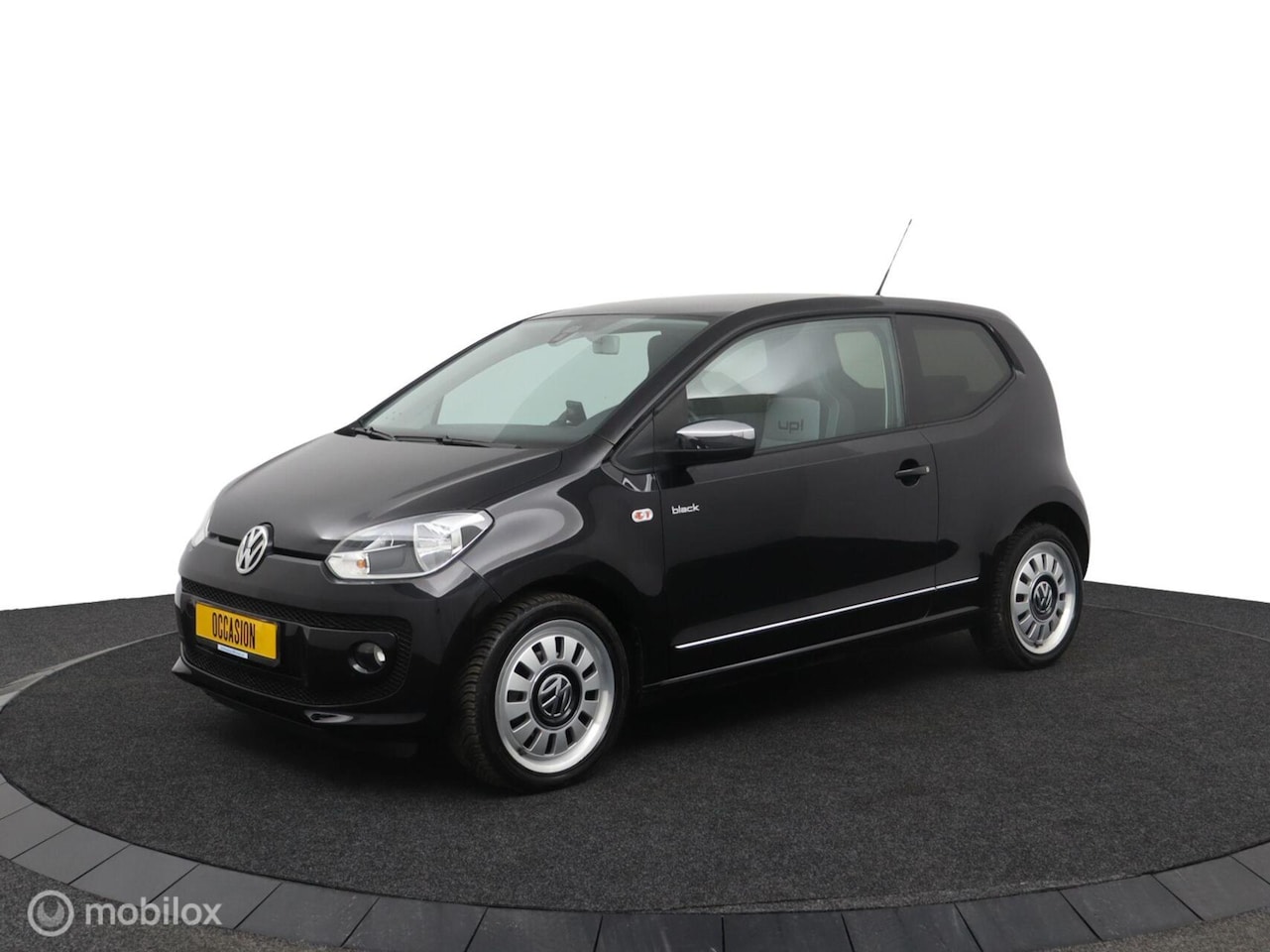 Volkswagen Up! - 1.0 Black Edition! Cruise PDC Airco stoelverwarming - AutoWereld.nl
