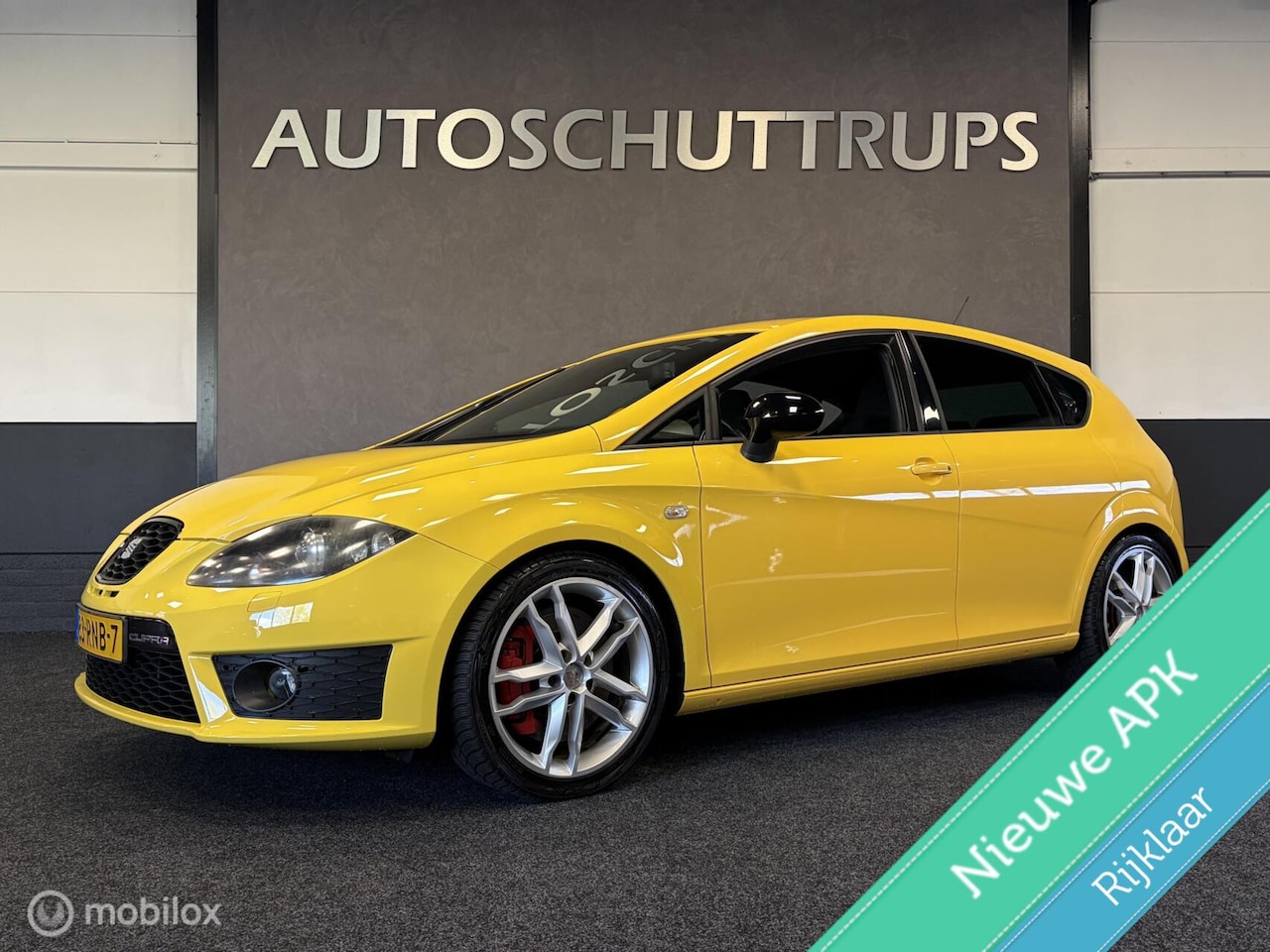 SEAT Leon - 2.0 TFSI Cupra 240 PK / Schaalstoelen / Carplay / LMV 18'' / NAP - AutoWereld.nl