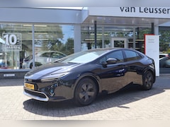 Toyota Prius - 2.0 Plug-in HYBRID 220 EXECUTIVE STUUR/STOEL&WISSERVERW. DODEHOEKDETECTIE LED DAB NAVI SEN