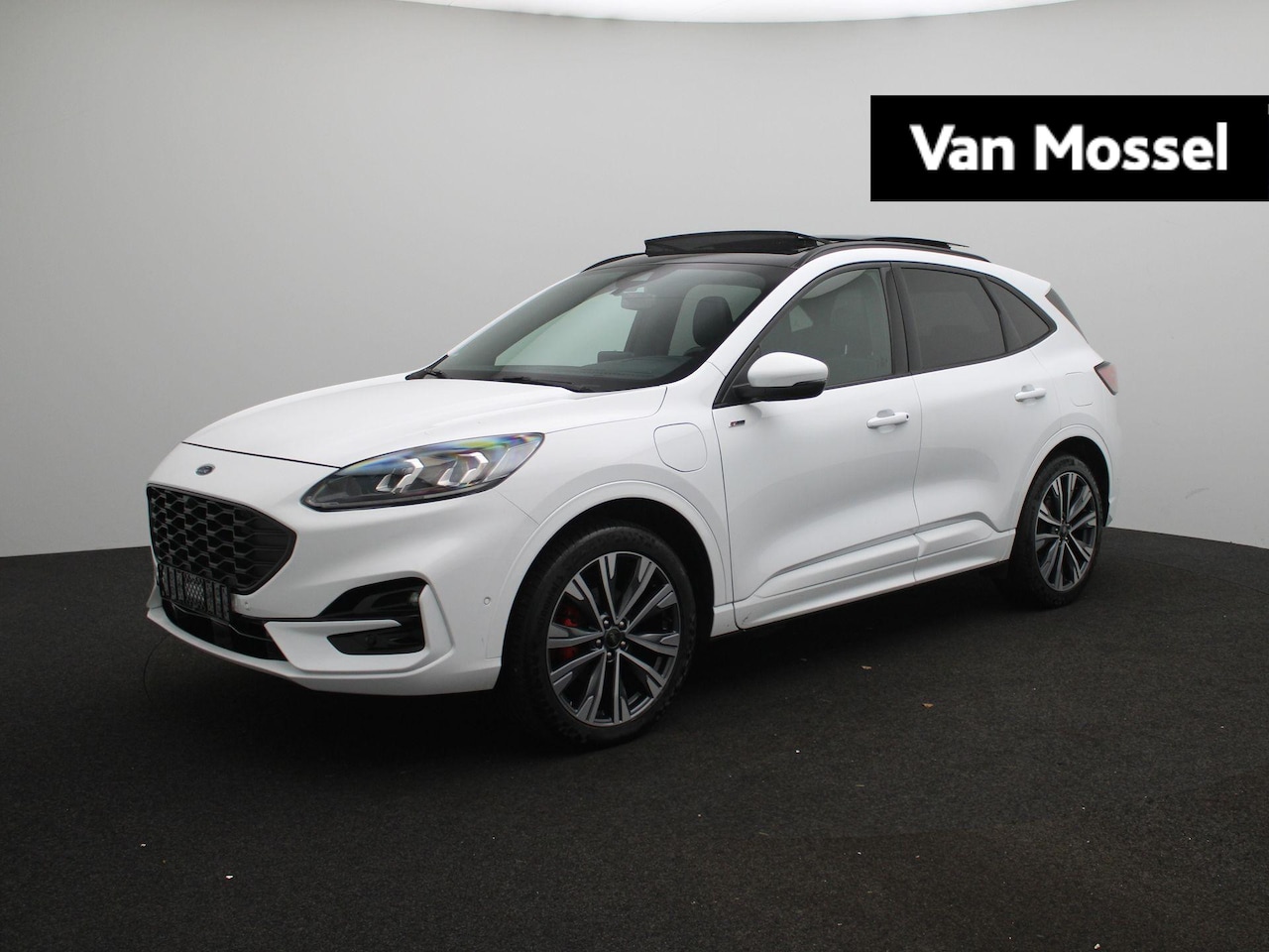 Ford Kuga - 2.5 PHEV ST-Line X | Apple Carplay/Android Auto | Panoramadak | Winterpakket | Cruise Cont - AutoWereld.nl