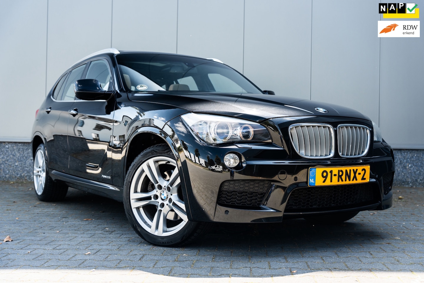 BMW X1 - XDrive28i Full M Pano Harman Kardon 4WD NAP - AutoWereld.nl