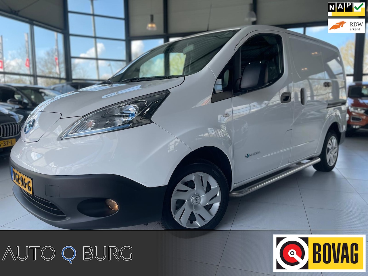 Nissan e-NV200 - Optima 40 kWh | Trekhaak | Camera | Dubbele Schuifdeuren | Side Bars | Luchtvering | ORG N - AutoWereld.nl