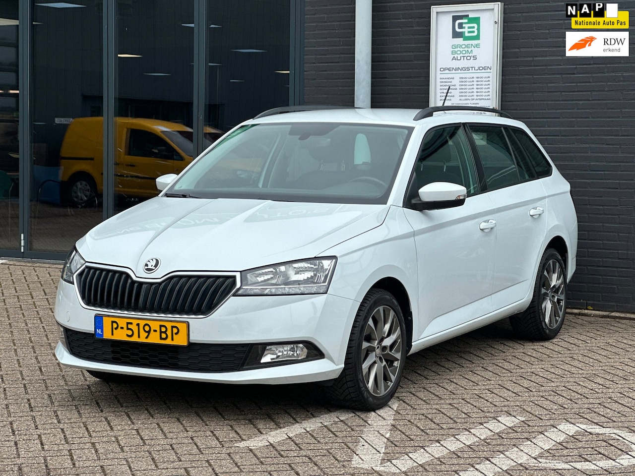 Skoda Fabia Combi - 1.0 TSI Business Edition/1STE EIG/NAVI/APP-CONNECT/NL-AUTO NAP!! - AutoWereld.nl