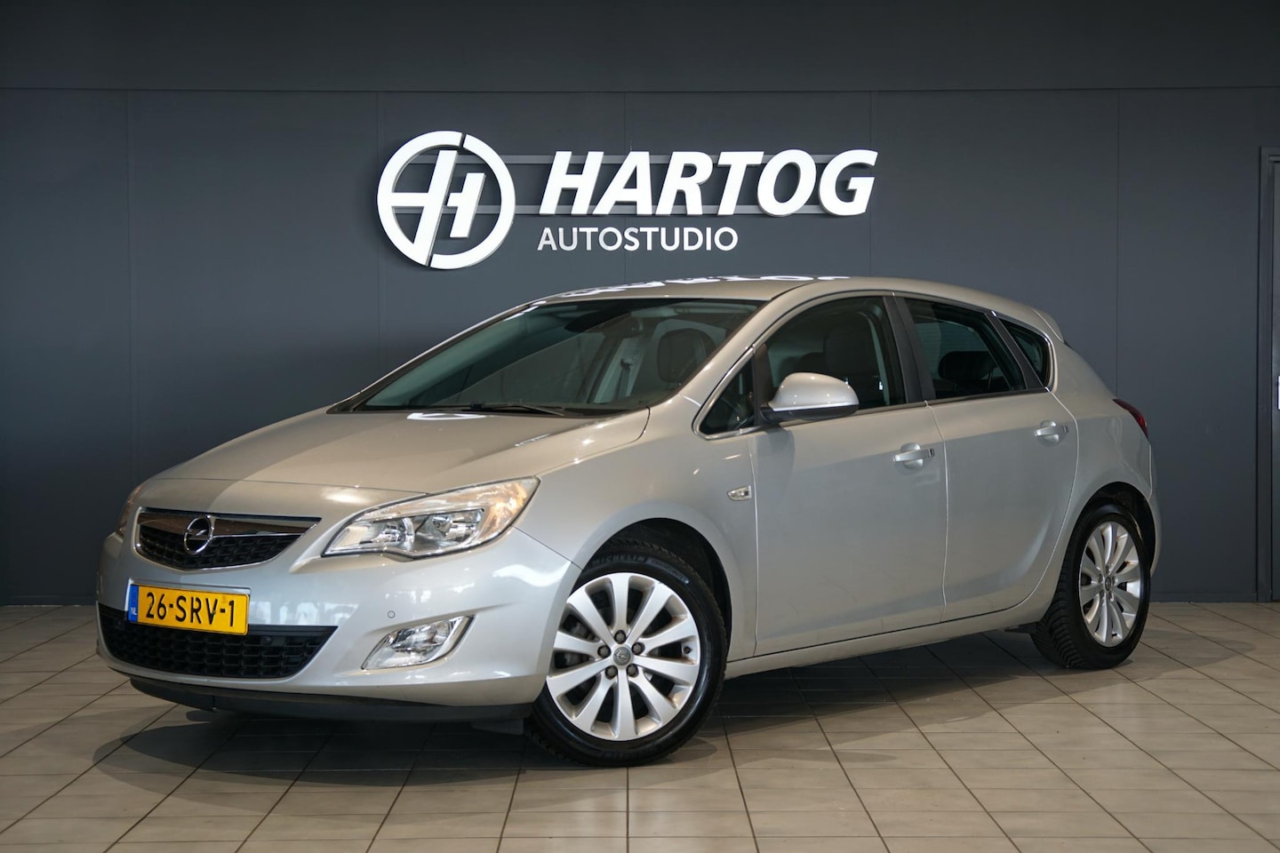Opel Astra - 1.4 Turbo Cosmo + TREKHAAK / SENSOREN / CLIMATE CONTROL - AutoWereld.nl