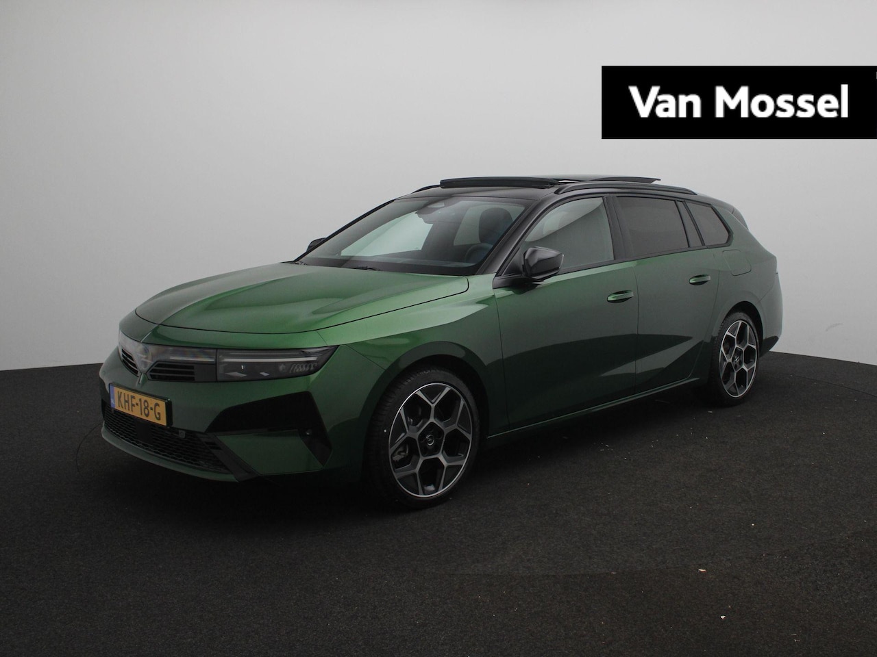Opel Astra Sports Tourer - 1.6 Turbo Plug In Hybrid Ultimate 1.6 Turbo Plug In Hybrid Ultimate - AutoWereld.nl