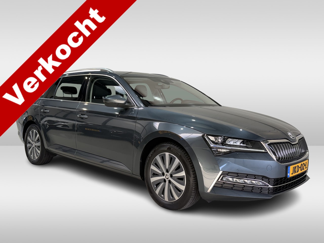 Skoda Superb Combi - 1.4 TSI iV 218pk | Trekhaak | Elektrische stoelen - AutoWereld.nl