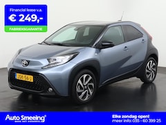 Toyota Aygo X - 1.0 VVT-i MT Play Two-Tone | Camera | Adaptief Cruise | Stoelverwarming | Zondag Open
