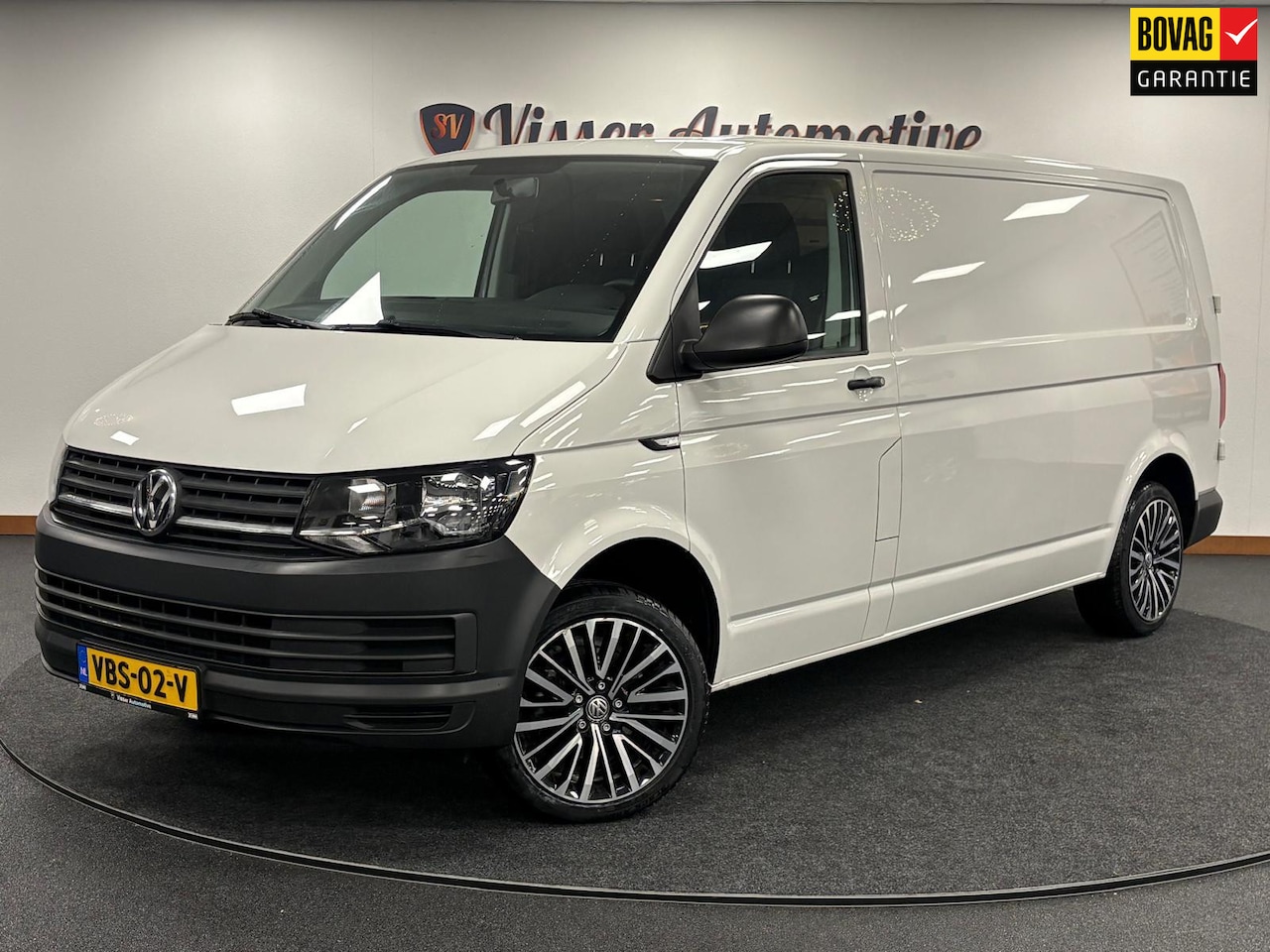 Volkswagen Transporter - 2.0 TDI L2H*NAP*Cruise-Control*PDC*Trekhaak*Navi* - AutoWereld.nl