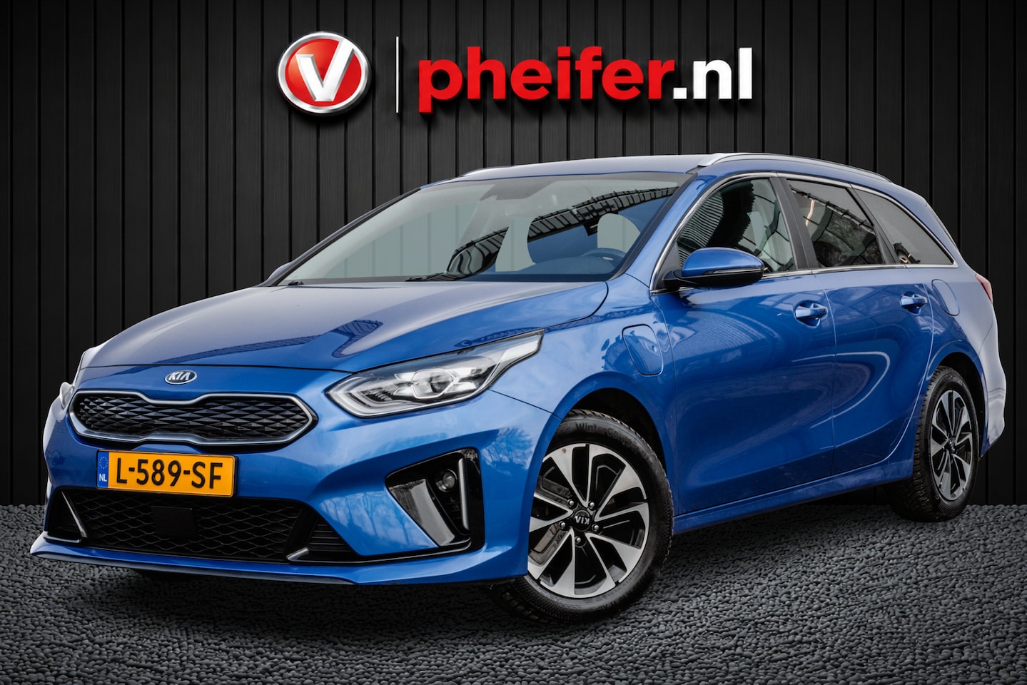 Kia Cee'd Sportswagon - Ceed 1.6 GDI PHEV DynamicPlusLine Trekhaak/ Stoel+stuurverwarming/ Camera/ Half lederen in - AutoWereld.nl