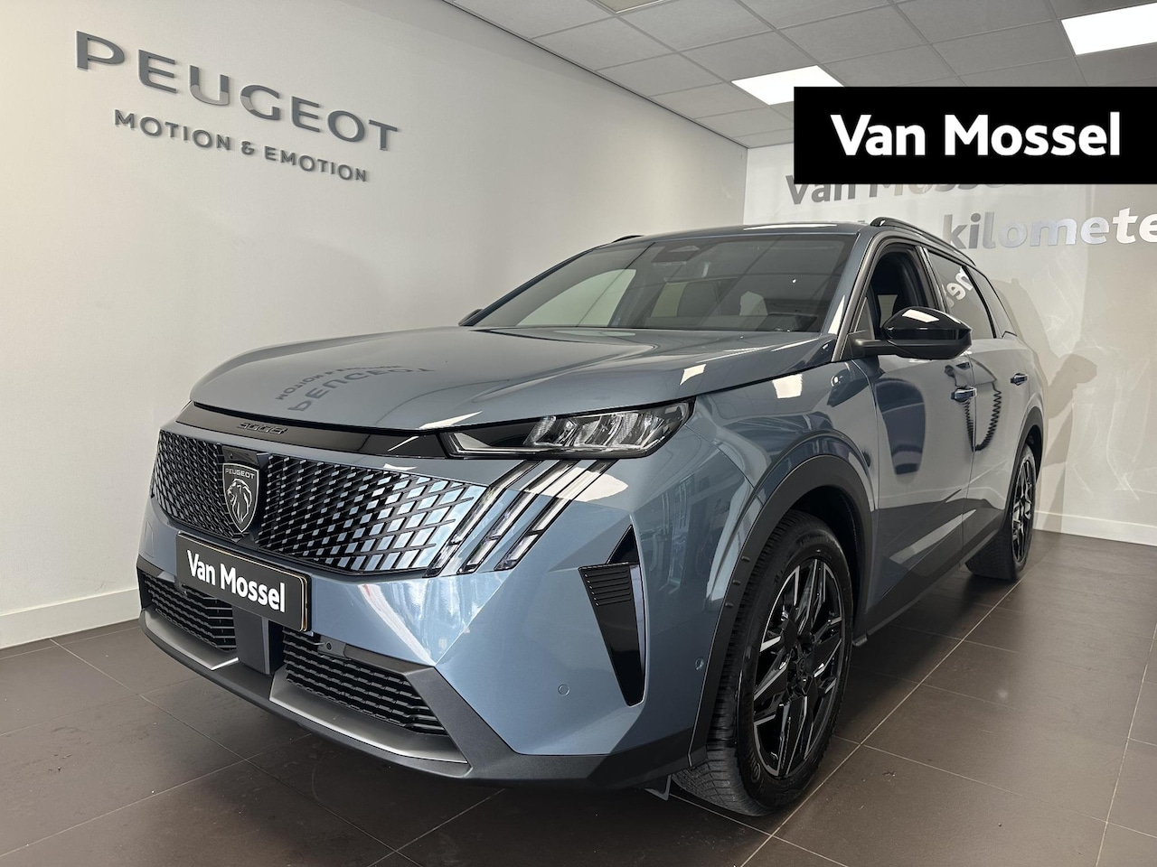 Peugeot 5008 - 1.2 Hybrid 145 Allure | AUTOMAAT | Navigatie | Camera | Direct leverbaar!! | - AutoWereld.nl