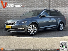 Skoda Octavia Combi - 1.5 TSI Greentech Business Edition DSG Automaat | Leder | Climate | Cruise | Navi | PDC |