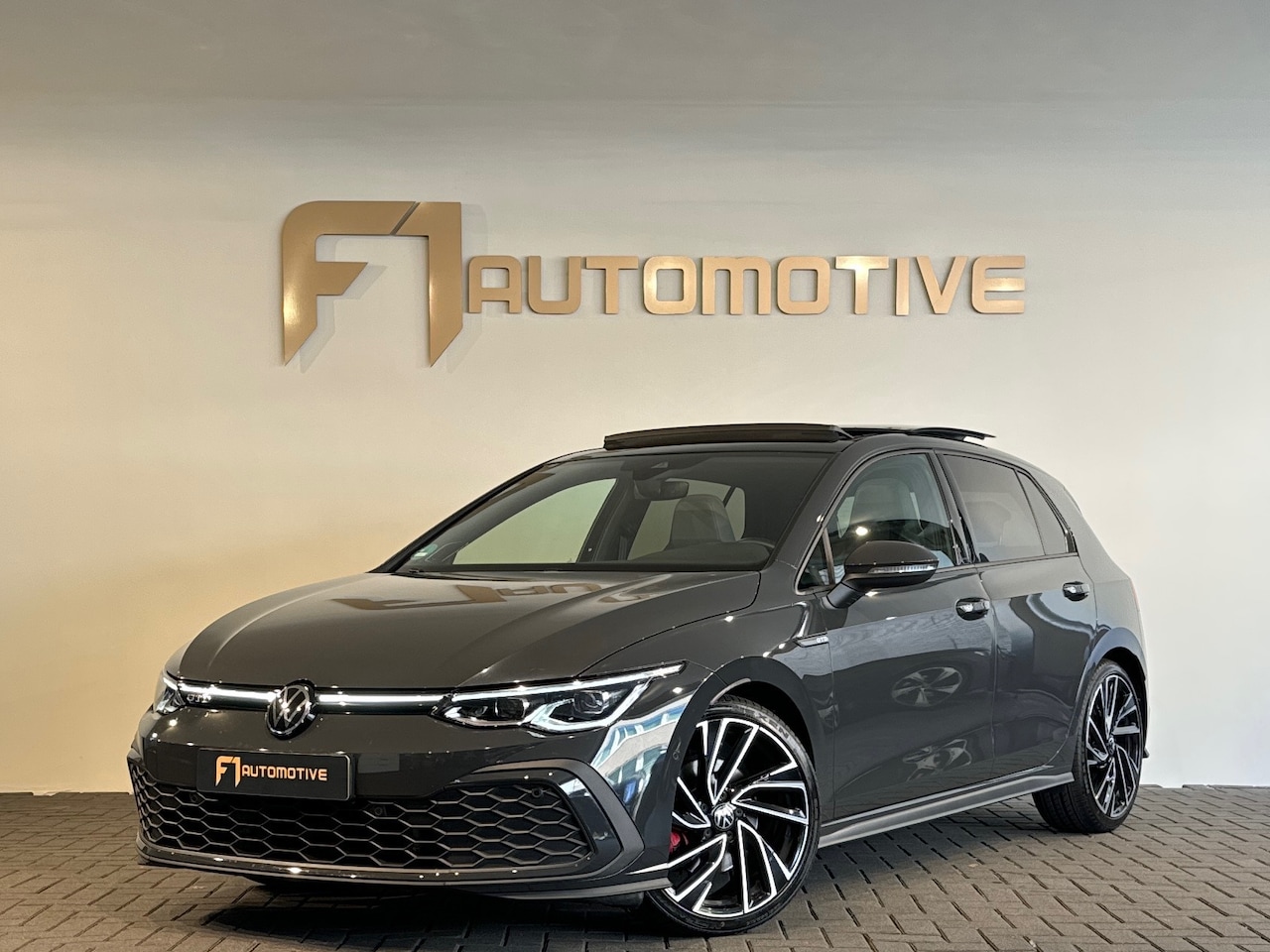 Volkswagen Golf - 2.0 TDI GTD Pano|Keyless|IQ|H/K|Memory|Camera - AutoWereld.nl