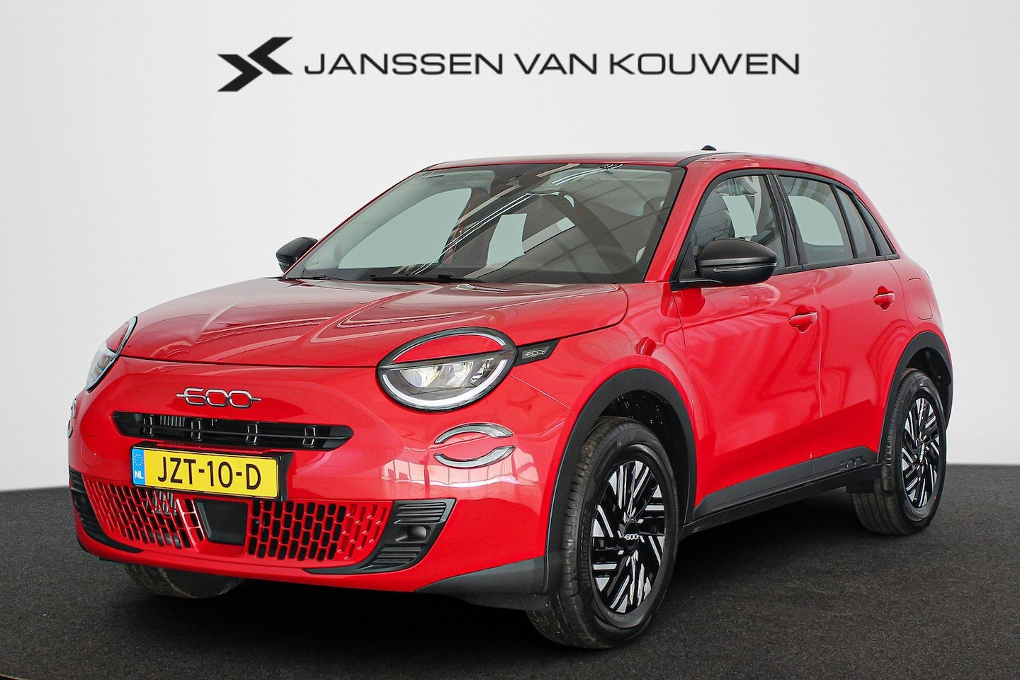 Fiat 600 - 1.2 Hybrid Urban / Stoelverwarming / Nieuw! / Megavoordeel - AutoWereld.nl