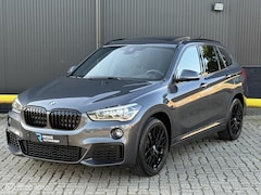 BMW X1 - xDrive20i M-Pakket PANORAMADAK | NIEUWSTAAT