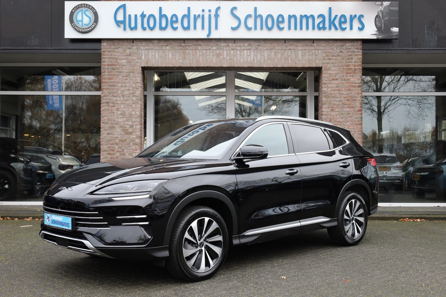 BYD Seal U - 1.5 DM-i FWD Comfort LONG-RANGE (125km) ZWART-LEER CARPLAY PANO 360-CAMERA STOELVENTILATIE - AutoWereld.nl