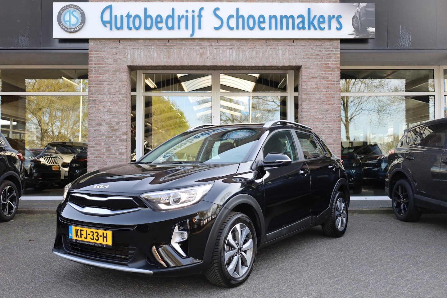 Kia Stonic - 1.0 T-GDi MHEV ComfortLine CAMERA DAB CRUISE CARPLAY ALL-SEASONS NAVI LMV ENZ. - AutoWereld.nl