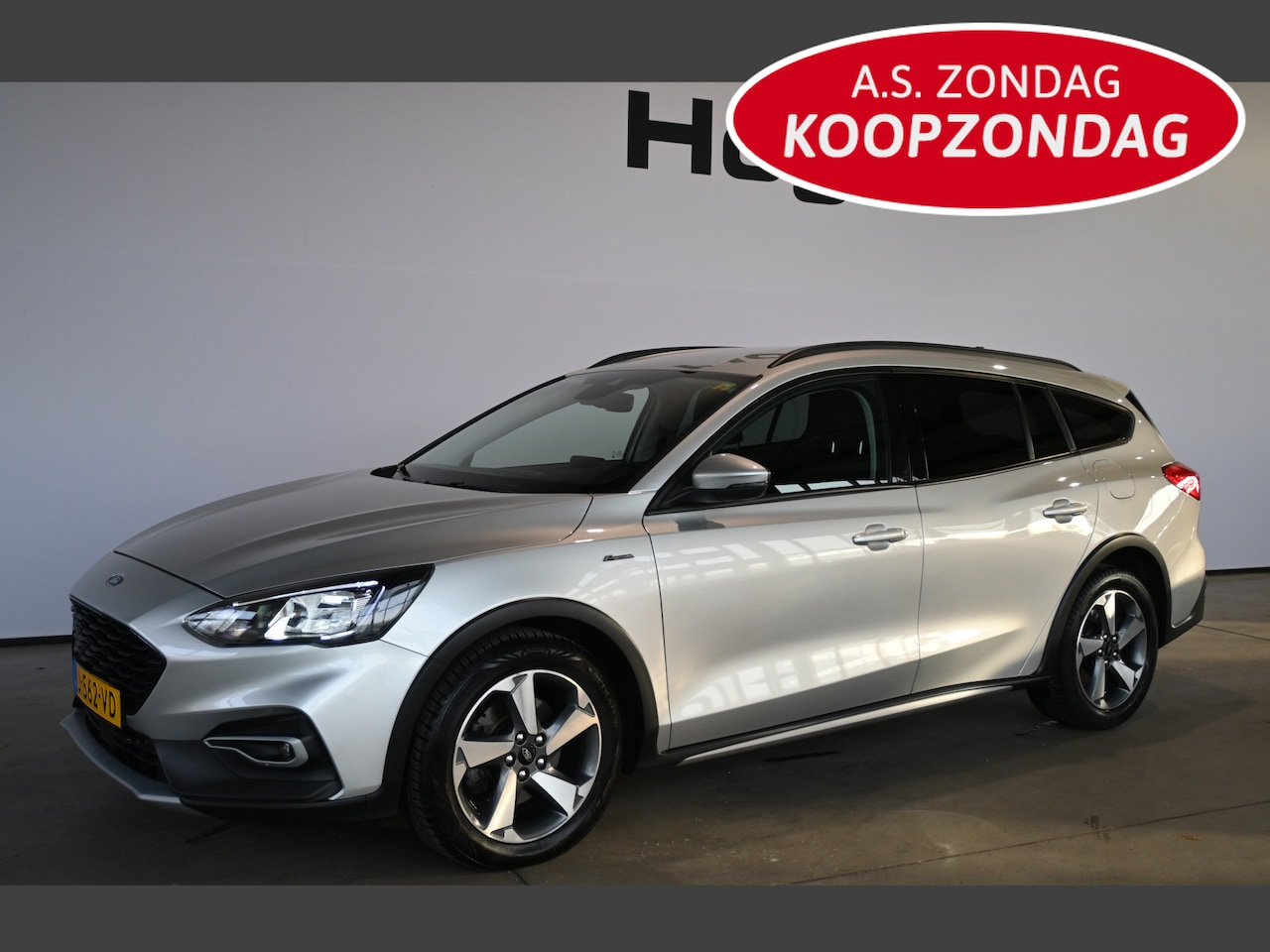 Ford Focus Wagon - 1.0 Active Business Automaat Navigatie Carplay LED Rijklaarprijs Inruil Mogelijk! - AutoWereld.nl