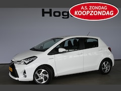 Toyota Yaris - 1.5 Hybrid Trend Bi-Tone Clima Navigatie Trekhaak PDC Cruise control 100% Onderhouden Inru