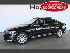 Volkswagen Passat - 1.4 TSI GTE Connected Automaat Carplay Adaptieve Cruise Clima Navigatie Panoramadak Goed O