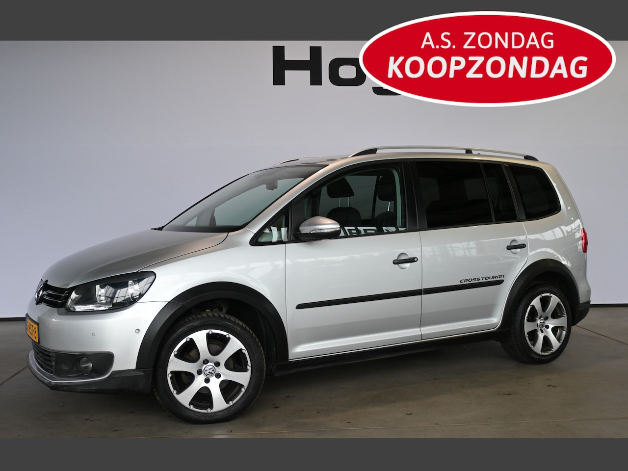Volkswagen Touran Cross - 1.4 TSI Climate control Trekhaak Cruise control PDC Inruil Mogelijk! - AutoWereld.nl