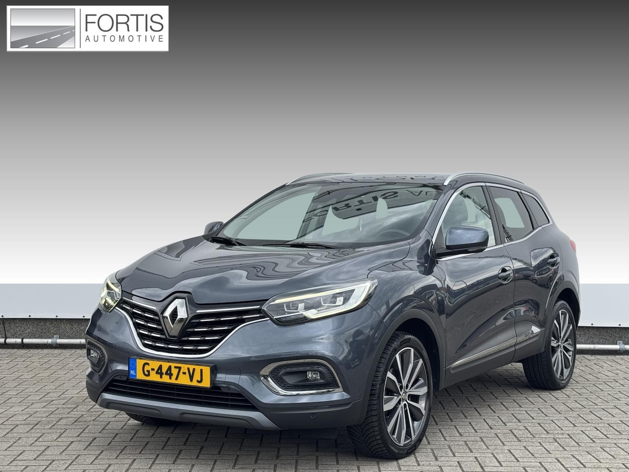 Renault Kadjar - 1.3 TCe Intens LEDER | TREKHAAK | FULL LED - AutoWereld.nl