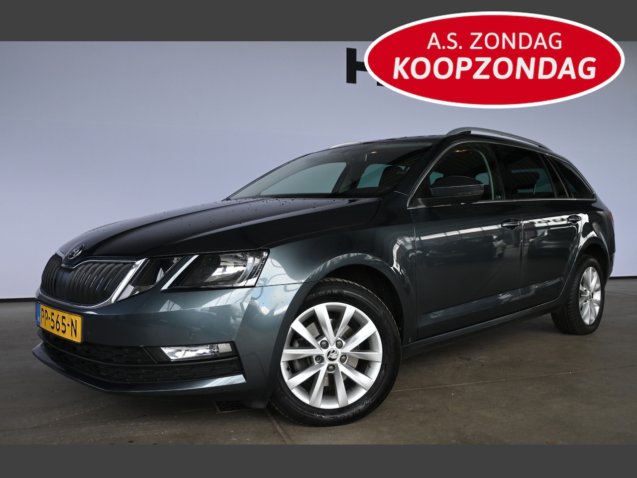 Skoda Octavia Combi - 1.0 TSI Automaat Greentech Ambition Business Clima Trekhaak Apple CarPlay Cruise control P - AutoWereld.nl