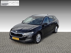 Skoda Octavia Combi - 1.0 TSI Business Edition Plus NL-AUTO | PANODAK | TREKHAAK