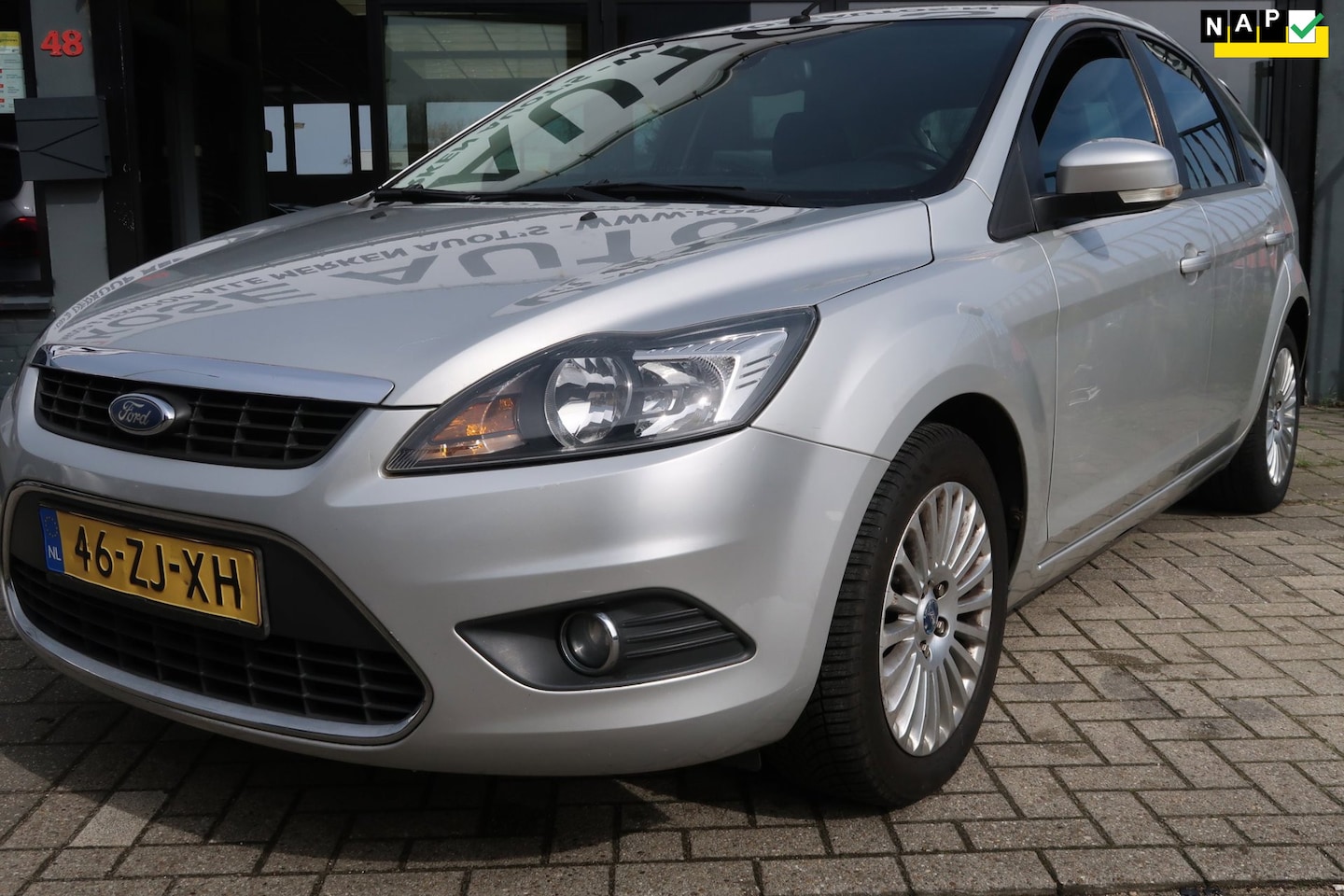 Ford Focus - 1.6 Titanium *Rijklaarprijs *Automaat *Onderhouden - AutoWereld.nl