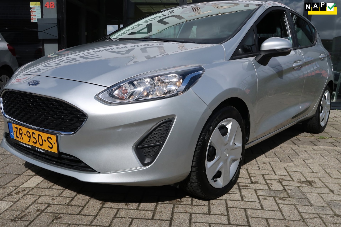 Ford Fiesta - 1.1 Trend *Rijklaaprijs *Navigatie *Stuurbediening - AutoWereld.nl