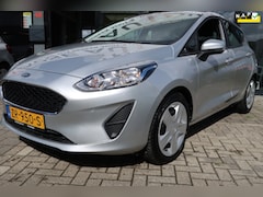 Ford Fiesta - 1.1 Trend *Rijklaaprijs *Navigatie *Stuurbediening