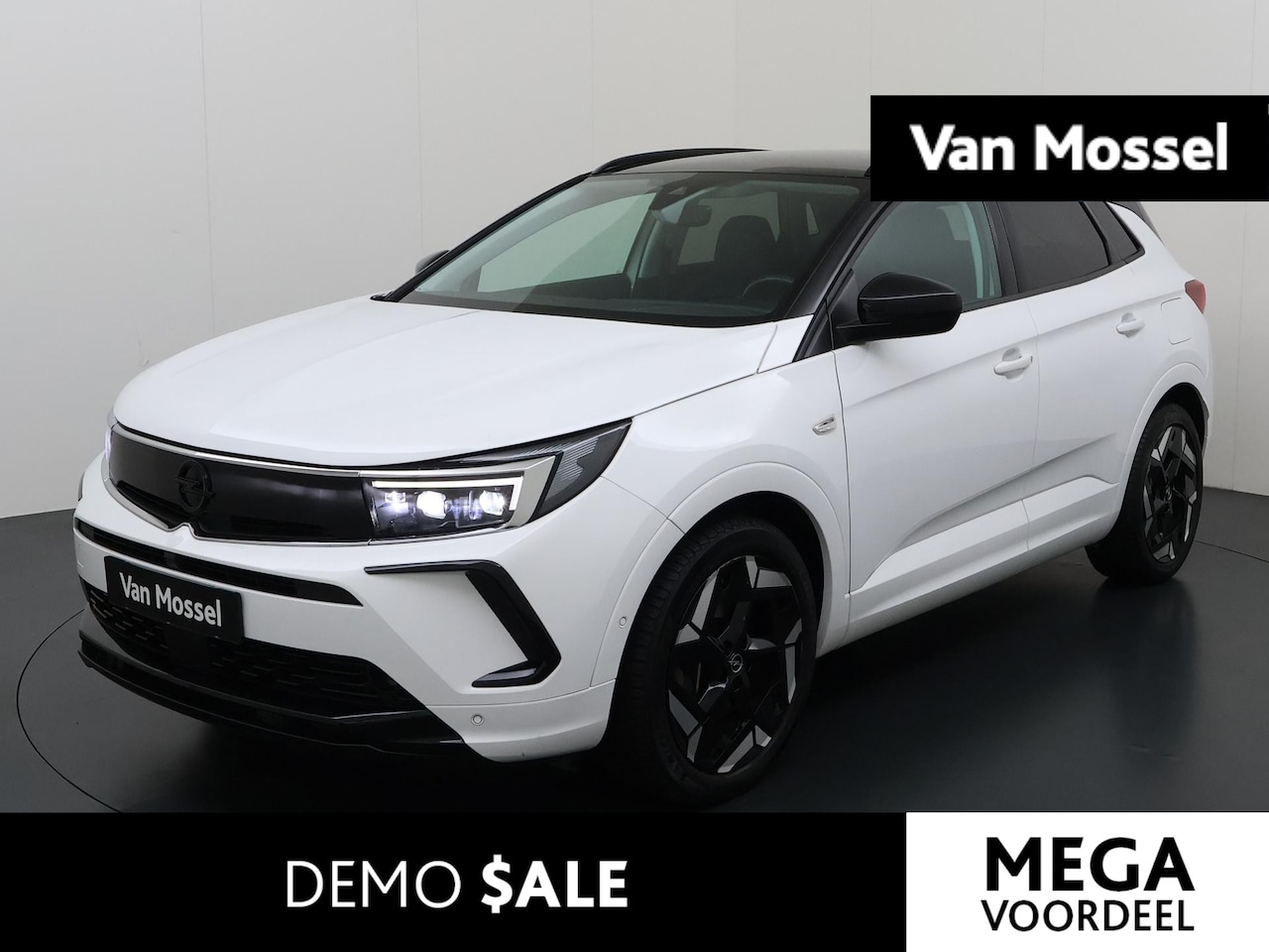 Opel Grandland - 1.6 Turbo Plug-In Hybrid 4x4 GSe | Navigatie | Parkeer camera | LM 19 inch | Apple carpl - AutoWereld.nl
