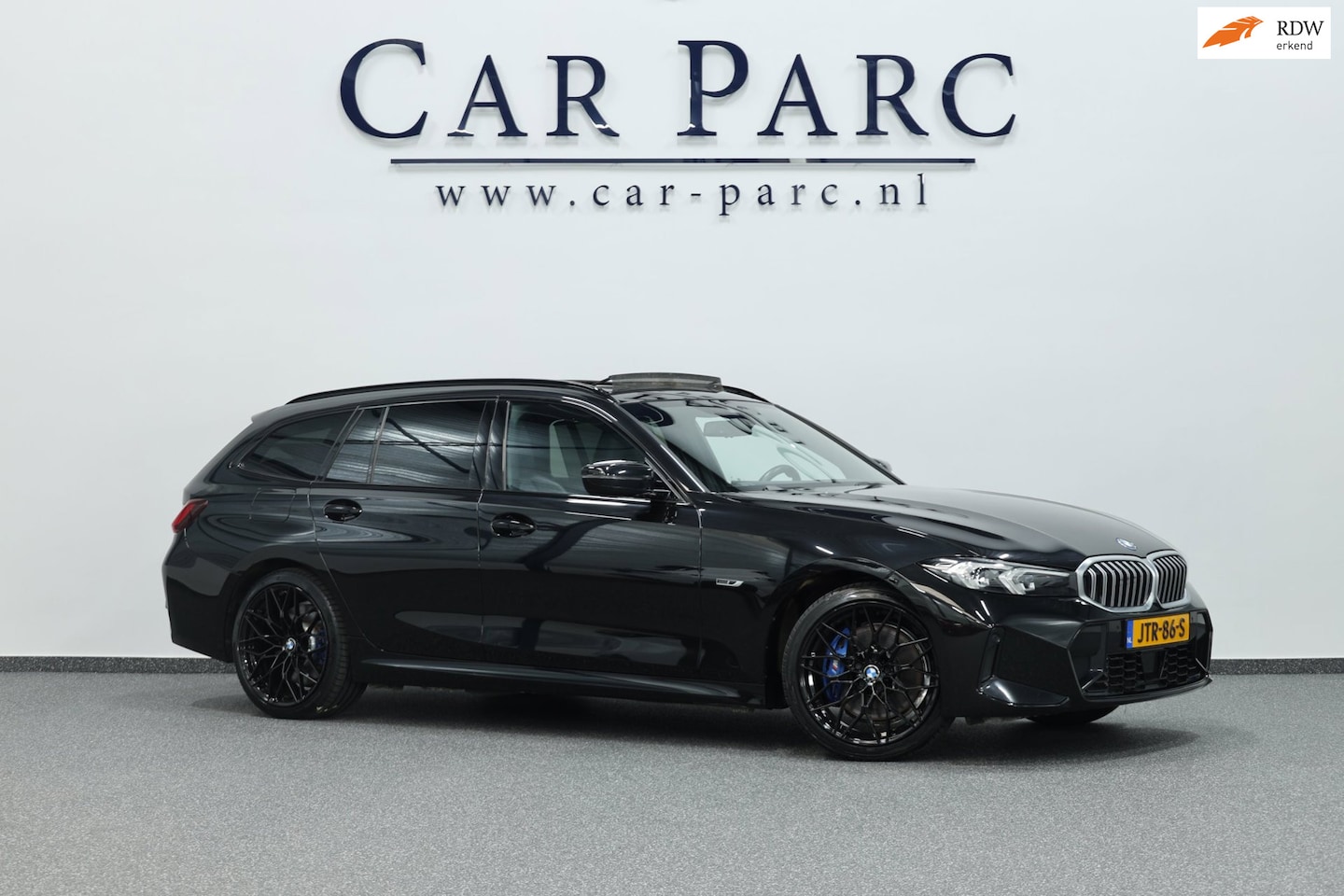 BMW 3-serie Touring - 330e M Sport BTW/LED/VIRTUAL/SFEER/PANO/LEER+S.VERWARMING+MEMORY/18" LMV/PDC/ACC/ECC/12 MN - AutoWereld.nl