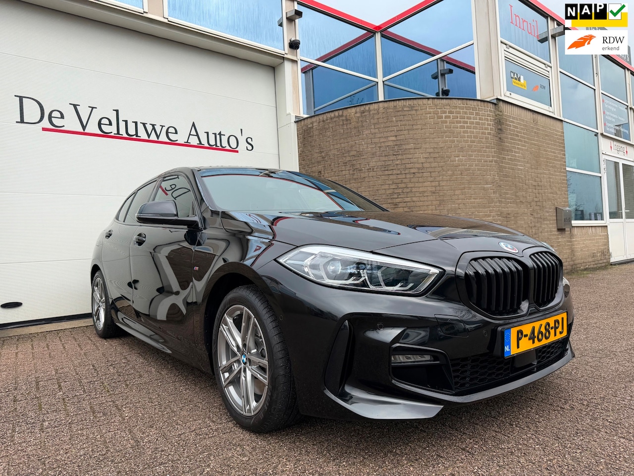 BMW 1-serie - 120i Executive M-sport|Automaat|Camera|Sportstoelen - AutoWereld.nl