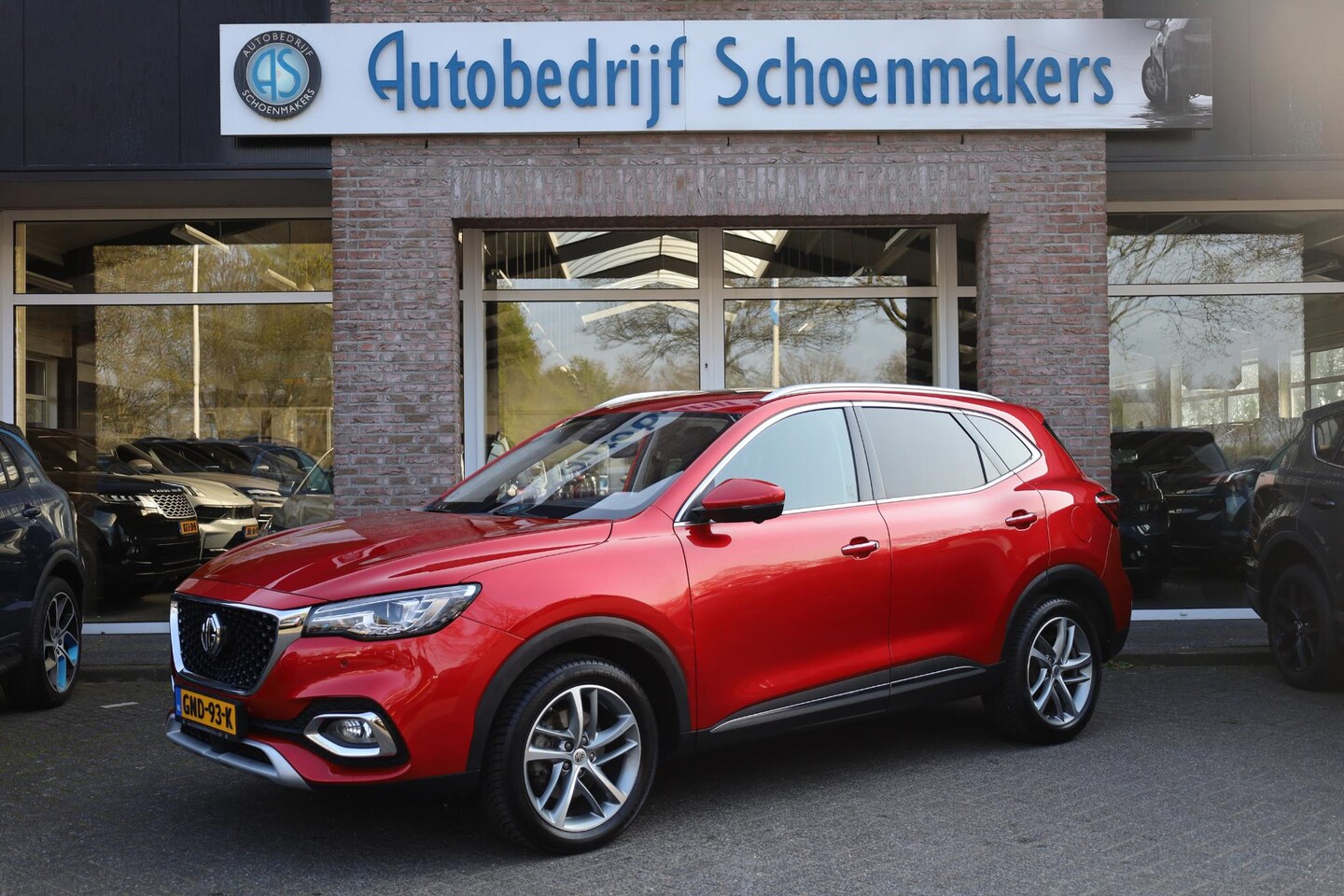 MG EHS - 1.5 TGDI Luxury PANO 360-CAMERA LEER DAB CARPLAY NAVI STOELVERWARMING SFEERVERLICHTING 18" - AutoWereld.nl