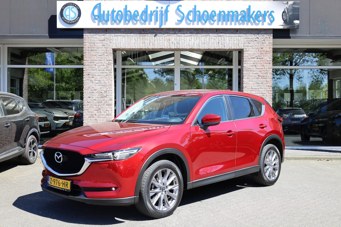 Mazda CX-5 - 2.0 SkyActiv-G 165 Sport Selected HUD CAMERA TREKHAAK 19"LMV ELEK.KLEP CARPLAY DAB STUUR/S - AutoWereld.nl