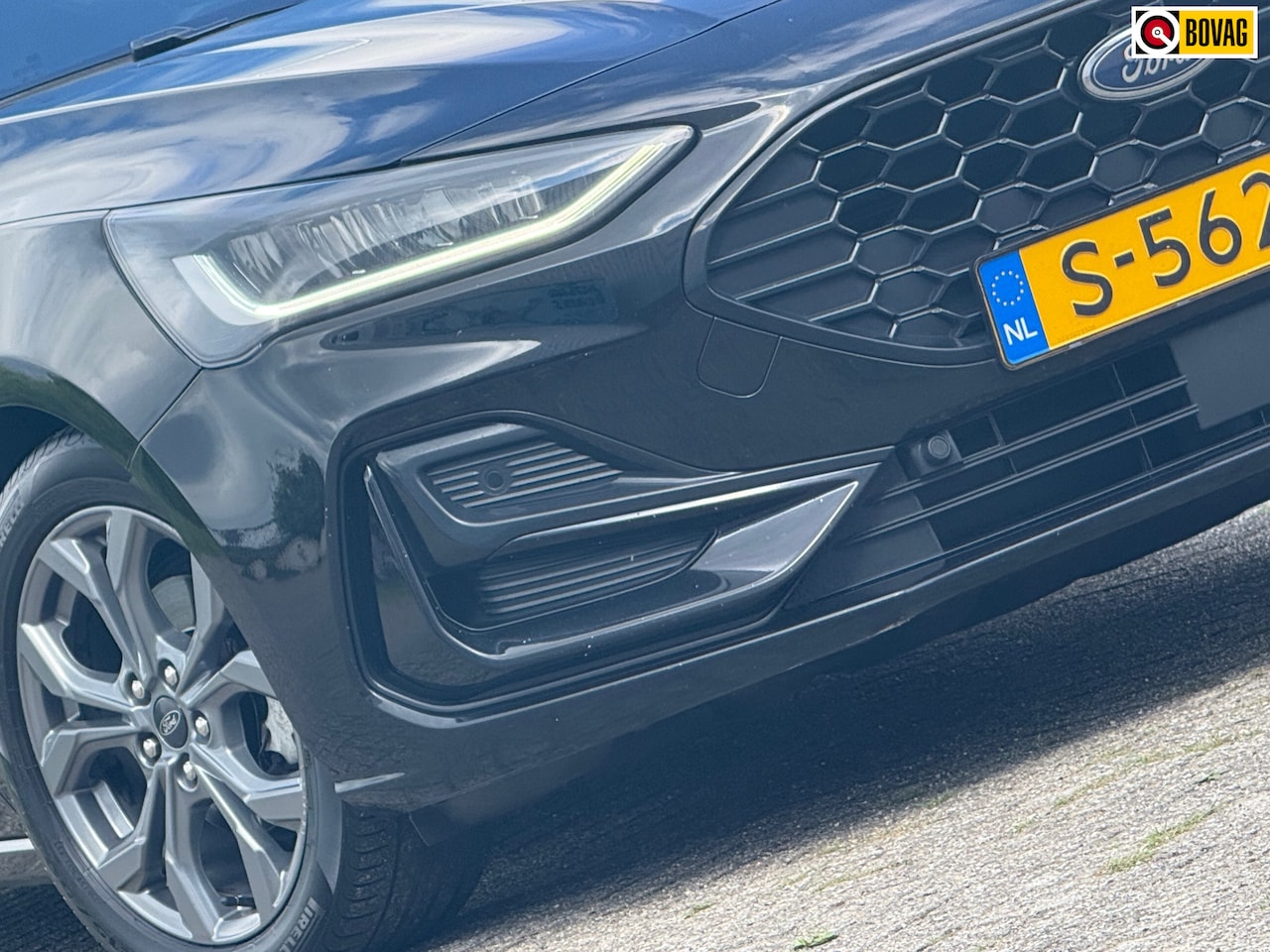 Ford Focus Wagon - 1.0 EcoBoost Hybrid ST Line Style Automaat - Agate Black - Winterpakket - AutoWereld.nl