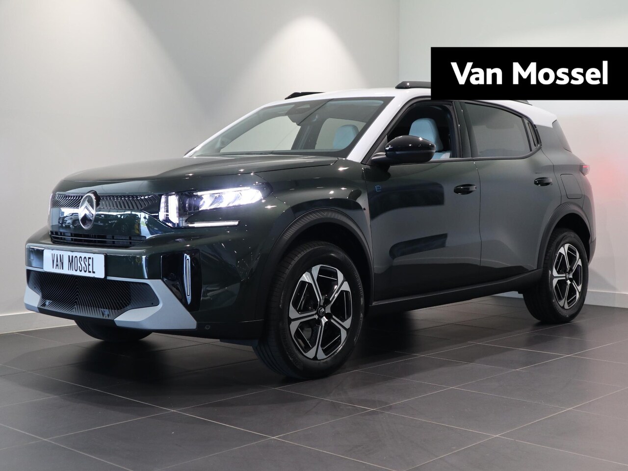 Citroën Ë-C3 Aircross - Max 113pk 44 kWh - CAMERA - TWO TONE - COMFORT SEATS - AutoWereld.nl