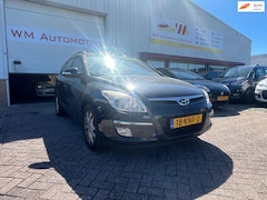 Hyundai i30 CW - 1.6i Style AIRCO