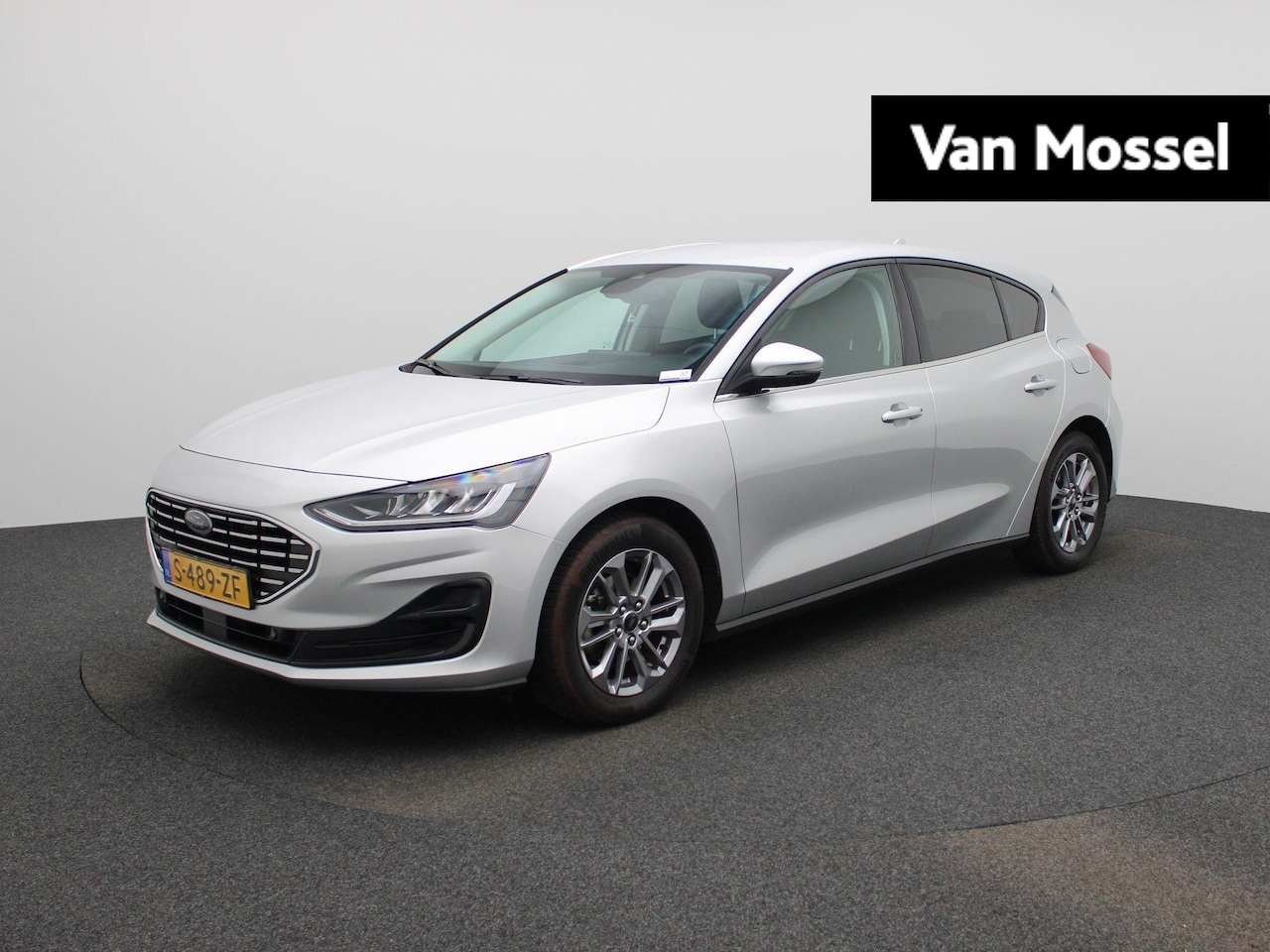 Ford Focus - 1.0 EcoBoost Hybrid Titanium 16" Lichtmetalen Velgen | Draadloze Apple Carplay/Android Aut - AutoWereld.nl