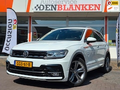 Volkswagen Tiguan - 1.4 TSI 4Motion Highline Business R Line BJ.2018 / Panodak / Navi / 19"Lmv / Trekhaak
