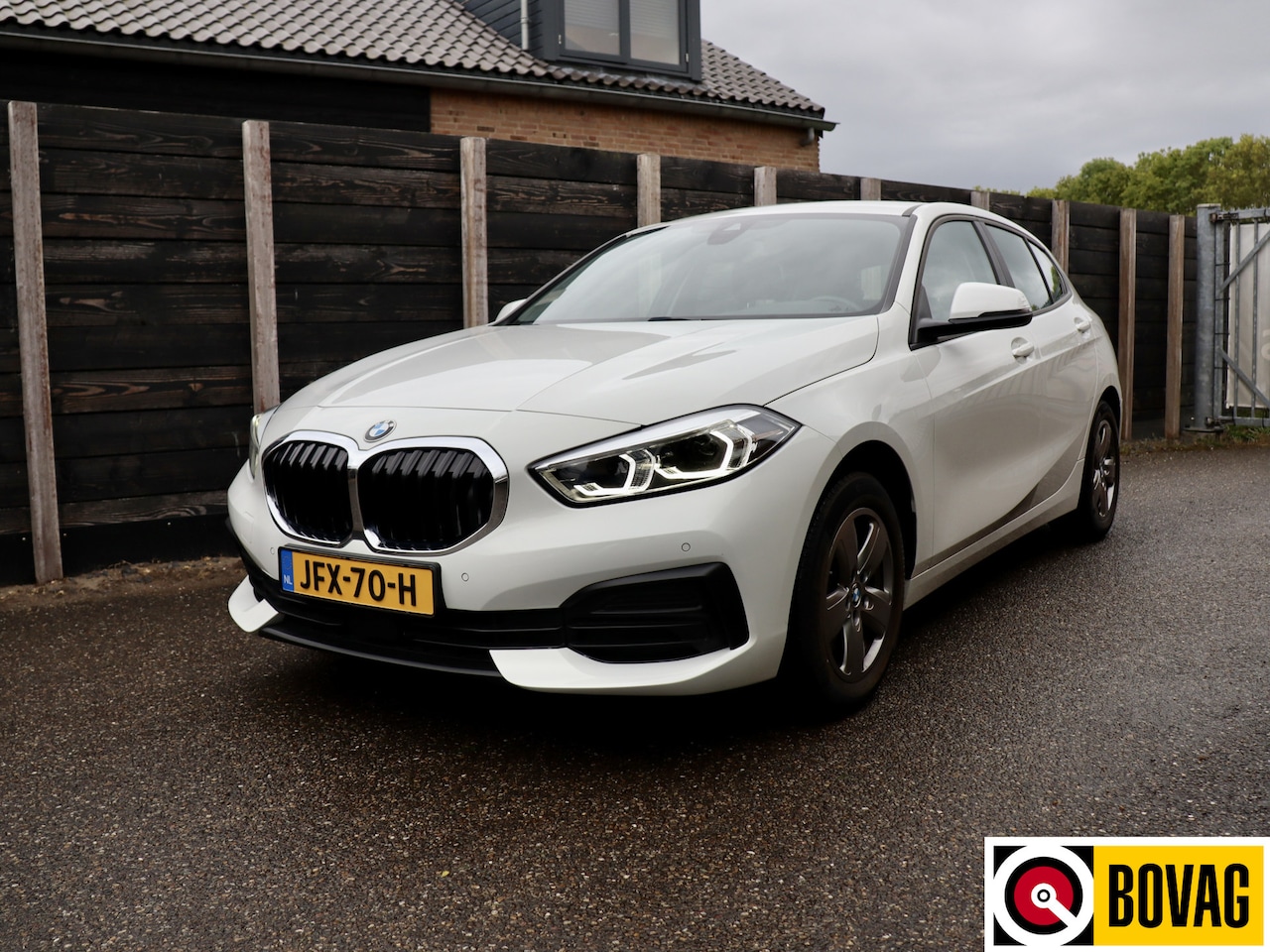 BMW 1-serie - 118i Business Edition Plus automaat, nieuwstaat, dealer o.h. - AutoWereld.nl