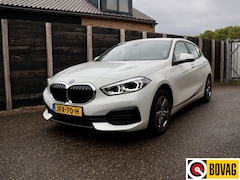 BMW 1-serie - 118i Business Edition Plus automaat, nieuwstaat, dealer o.h