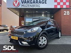 Kia Niro - 1.6 GDi Hybrid Executiveline // LED // NAVI + CARPLAY // SCHUIFKANTELDAK // CLIMA // CAMER