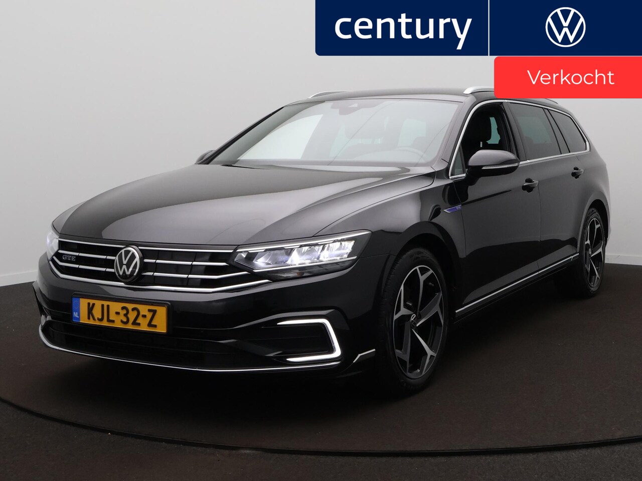 Volkswagen Passat Variant - 1.4 TSI PHEV GTE Business DSG / Half leder / Navi / Wegklapbare trekhaak - AutoWereld.nl